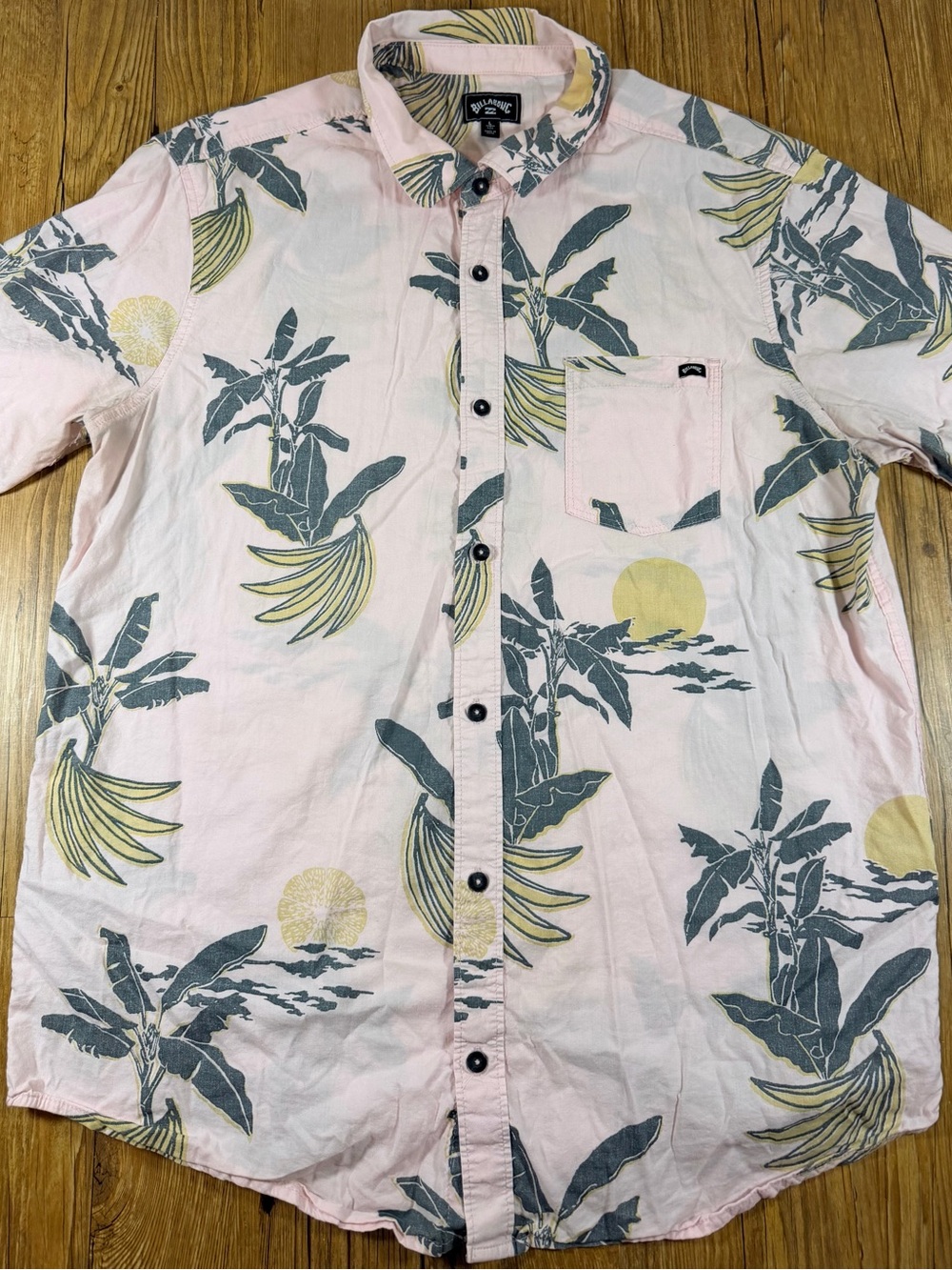 Billabong Shirt Mens L Pink Tropical Hawaiian Palm Short Sleeve Button Up Surf